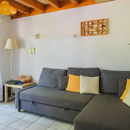 Duplex Cosy 4 Pers A 200m Du Avec Jardin Privatif - Fr-1-877-41 Holiday home *