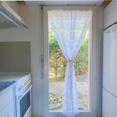 Duplex Cosy 4 Pers A 200m Du Avec Jardin Privatif - Fr-1-877-41 Biscarrosse